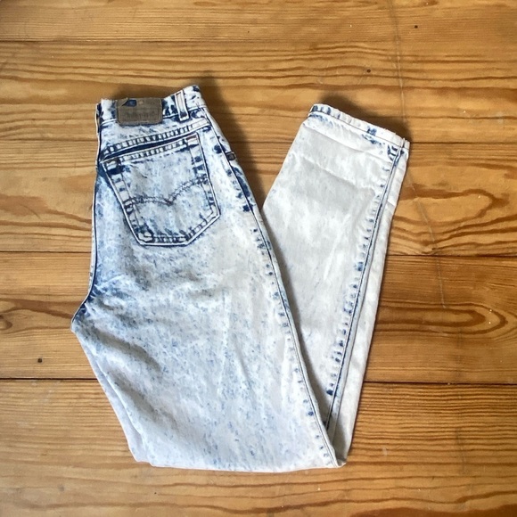 Vintage 80s Levi's 900 Series Acid Wash Women’s Jeans Size 7 - Picture 3 of 16